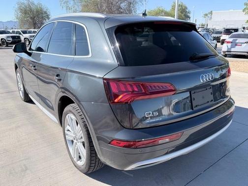 2018 Audi Q5 2.0T Premium Plus