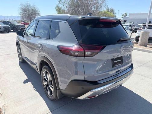 2022 Nissan Rogue Platinum