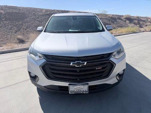 Silver Ice Metallic 2021 Chevrolet Traverse RS