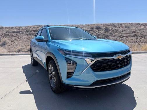 Marina Blue 2025 Chevrolet Trax LT