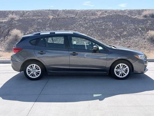 Magnetite Gray Metallic 2018 Subaru Impreza 2.0i Premium