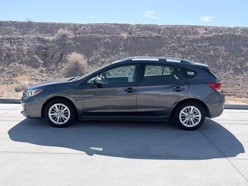 Magnetite Gray Metallic 2018 Subaru Impreza 2.0i Premium