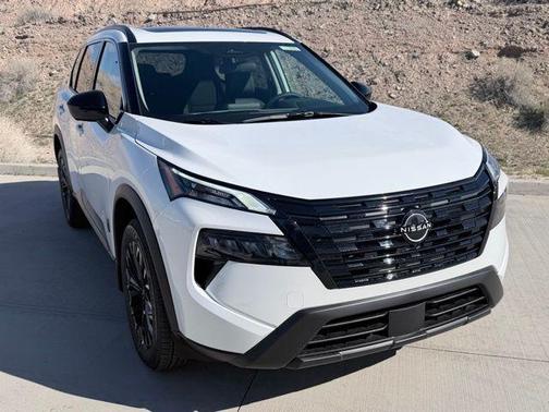 Everest White P 2026 Nissan Rogue Dark Armor