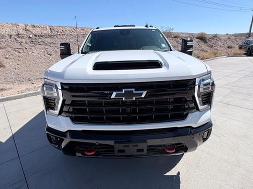 2025 Chevrolet Silverado 3500 LT