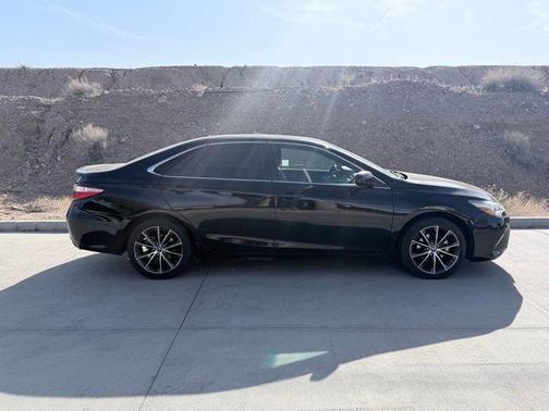 2017 Toyota Camry XSE