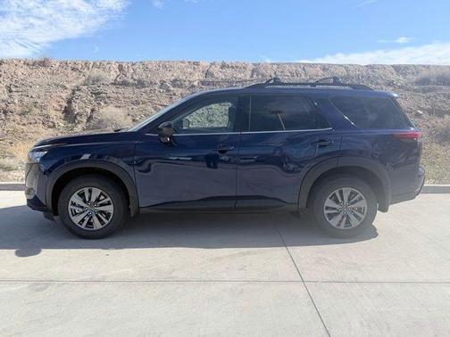 Deep Ocean Blue 2026 Nissan Pathfinder SV