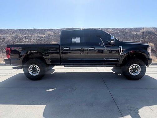 Black Metallic 2020 Ford F-250 Platinum