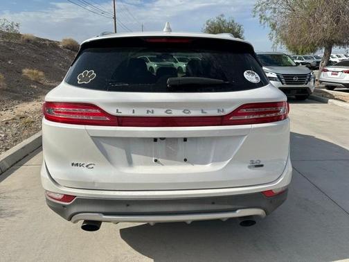 2015 Lincoln MKC Base