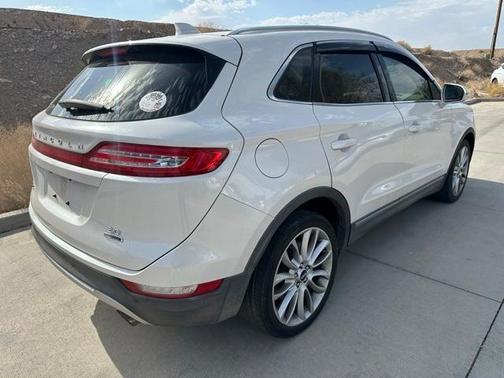 2015 Lincoln MKC Base