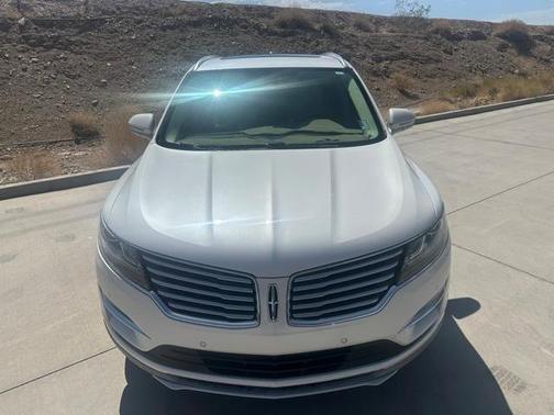 2015 Lincoln MKC Base