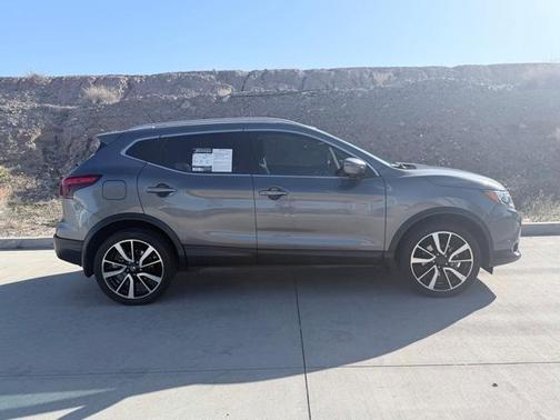 2018 Nissan Rogue Sport SL