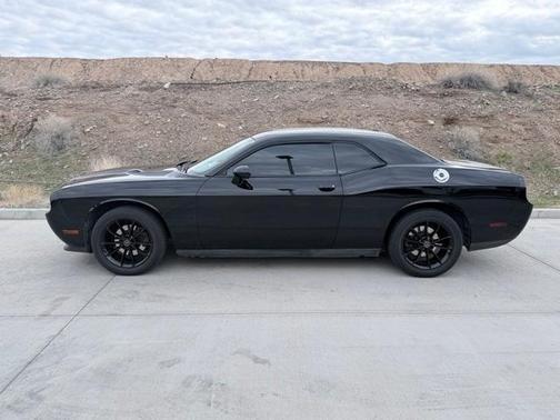 2011 Dodge Challenger Base