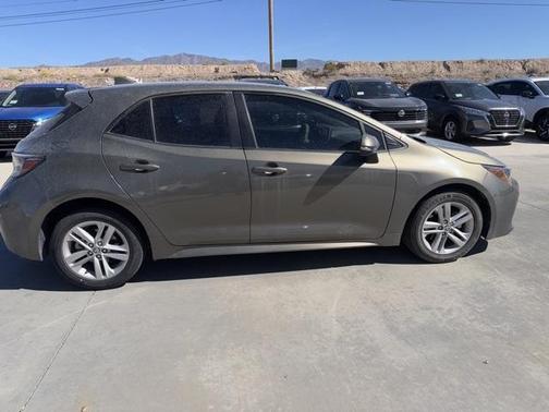 2020 Toyota Corolla Hatchback SE