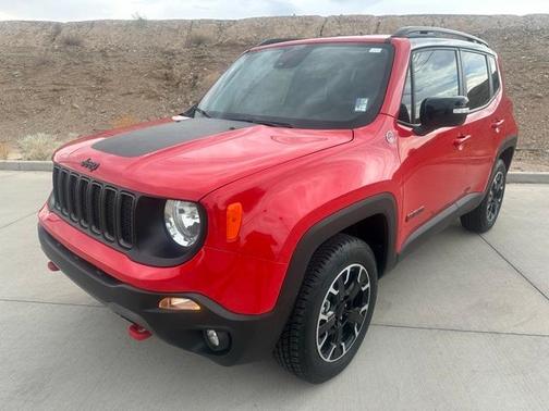 2023 Jeep Renegade Trailhawk