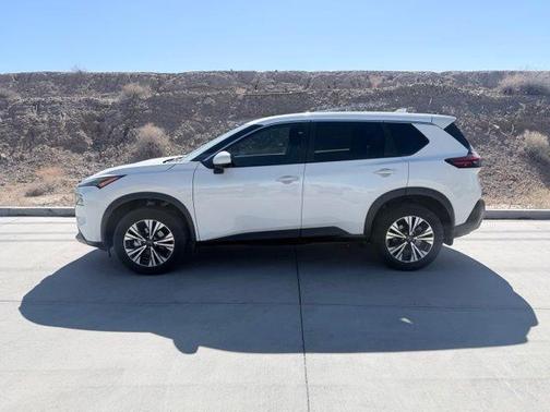 White 2023 Nissan Rogue SV
