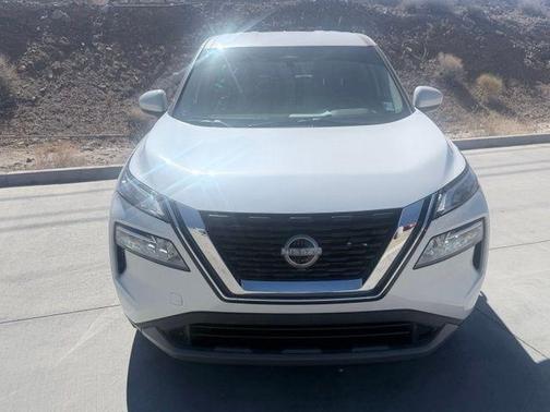 White 2023 Nissan Rogue SV