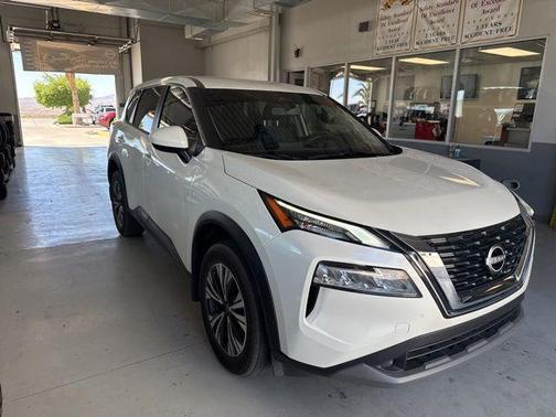 White 2023 Nissan Rogue SV