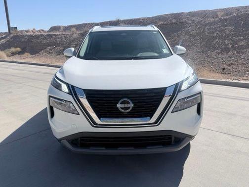 White 2023 Nissan Rogue SV