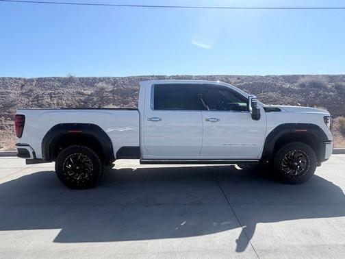 2024 GMC Sierra 2500 Denali Ultimate