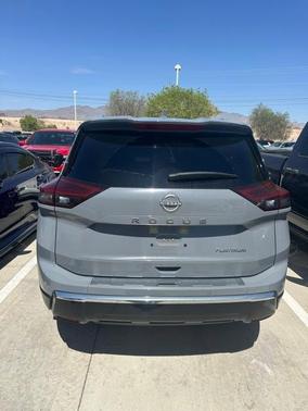 2024 Nissan Rogue Platinum