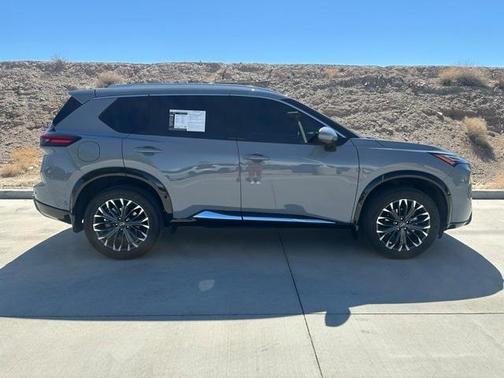 2024 Nissan Rogue Platinum