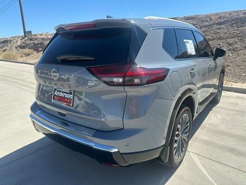 2024 Nissan Rogue Platinum