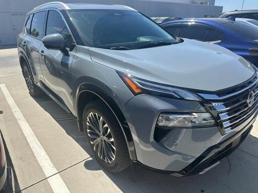 2024 Nissan Rogue Platinum