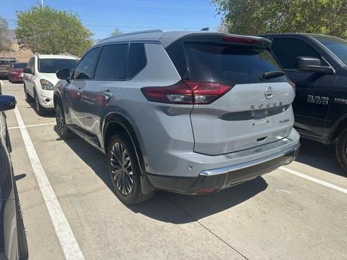 2024 Nissan Rogue Platinum