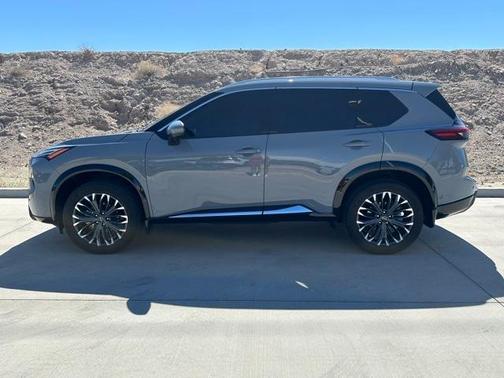 2024 Nissan Rogue Platinum