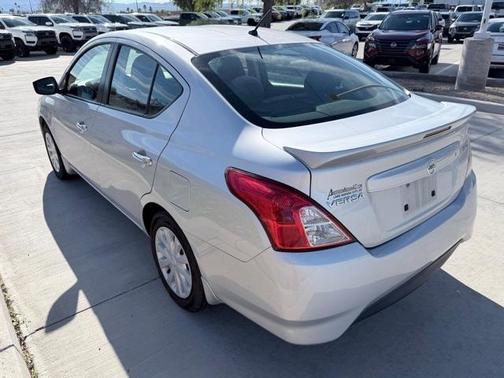 2017 Nissan Versa 1.6 SV