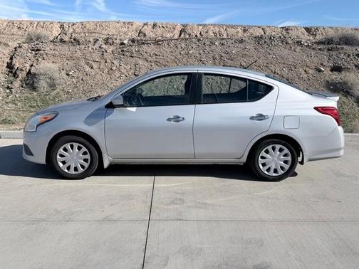 2017 Nissan Versa 1.6 SV
