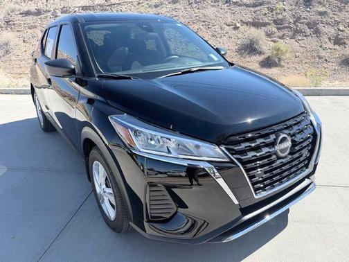 2025 Nissan Kicks Play S