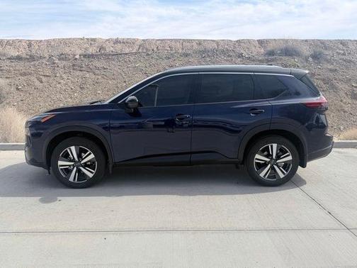 2025 Nissan Rogue SL