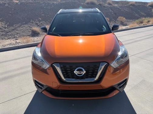 2019 Nissan Kicks SR