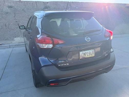 2019 Nissan Kicks SR