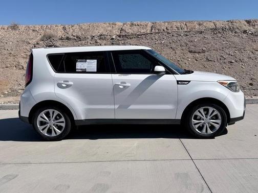 2015 Kia Soul +