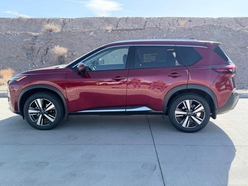 2022 Nissan Rogue SL