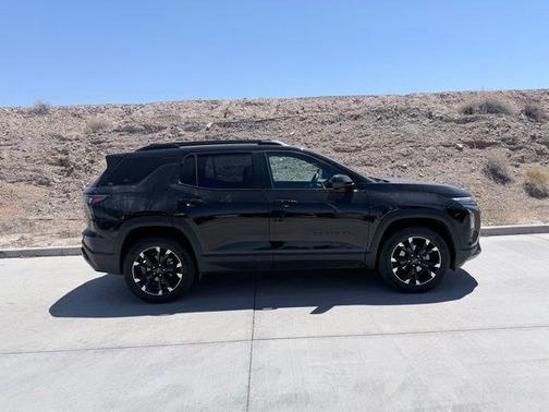 Mosaic Black Metallic 2025 Chevrolet Equinox RS