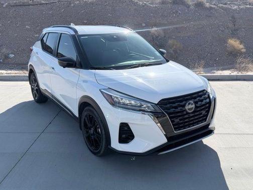 Fresh Powder 2023 Nissan Kicks SR