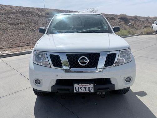 Glacier White 2016 Nissan Frontier SV
