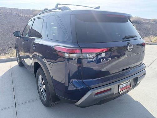 Deep Ocean Blue 2026 Nissan Pathfinder SL