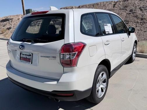 2016 Subaru Forester 2.5i