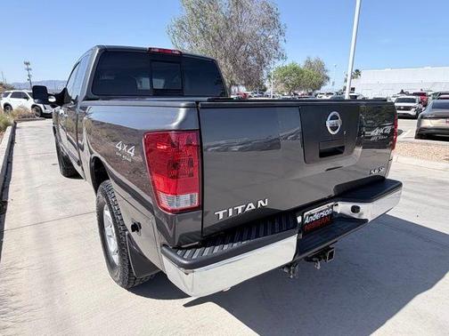 Smoke 2004 Nissan Titan King Cab