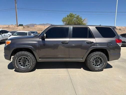 Magnetic Gray Metallic 2012 Toyota 4Runner SR5