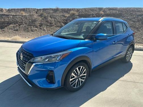 2022 Nissan Kicks SV