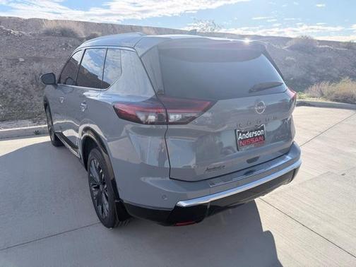 2024 Nissan Rogue Platinum