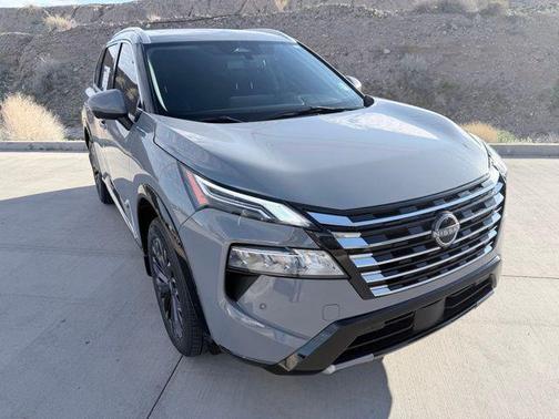 2024 Nissan Rogue Platinum