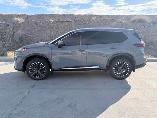 2024 Nissan Rogue Platinum