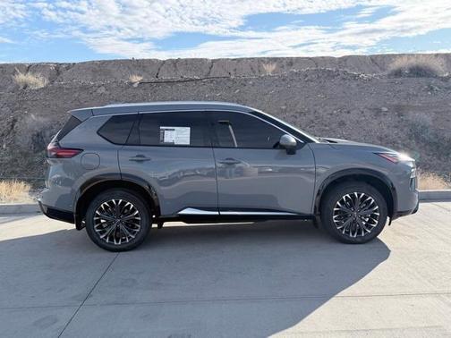 2024 Nissan Rogue Platinum