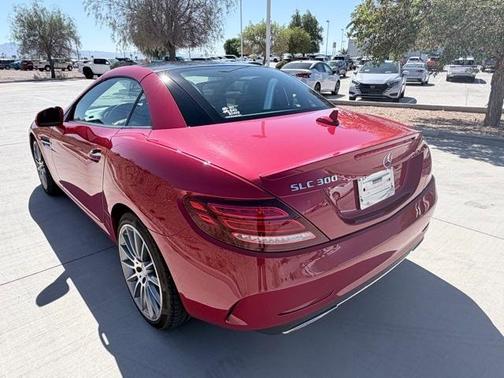2017 Mercedes-Benz SLC 300 Base